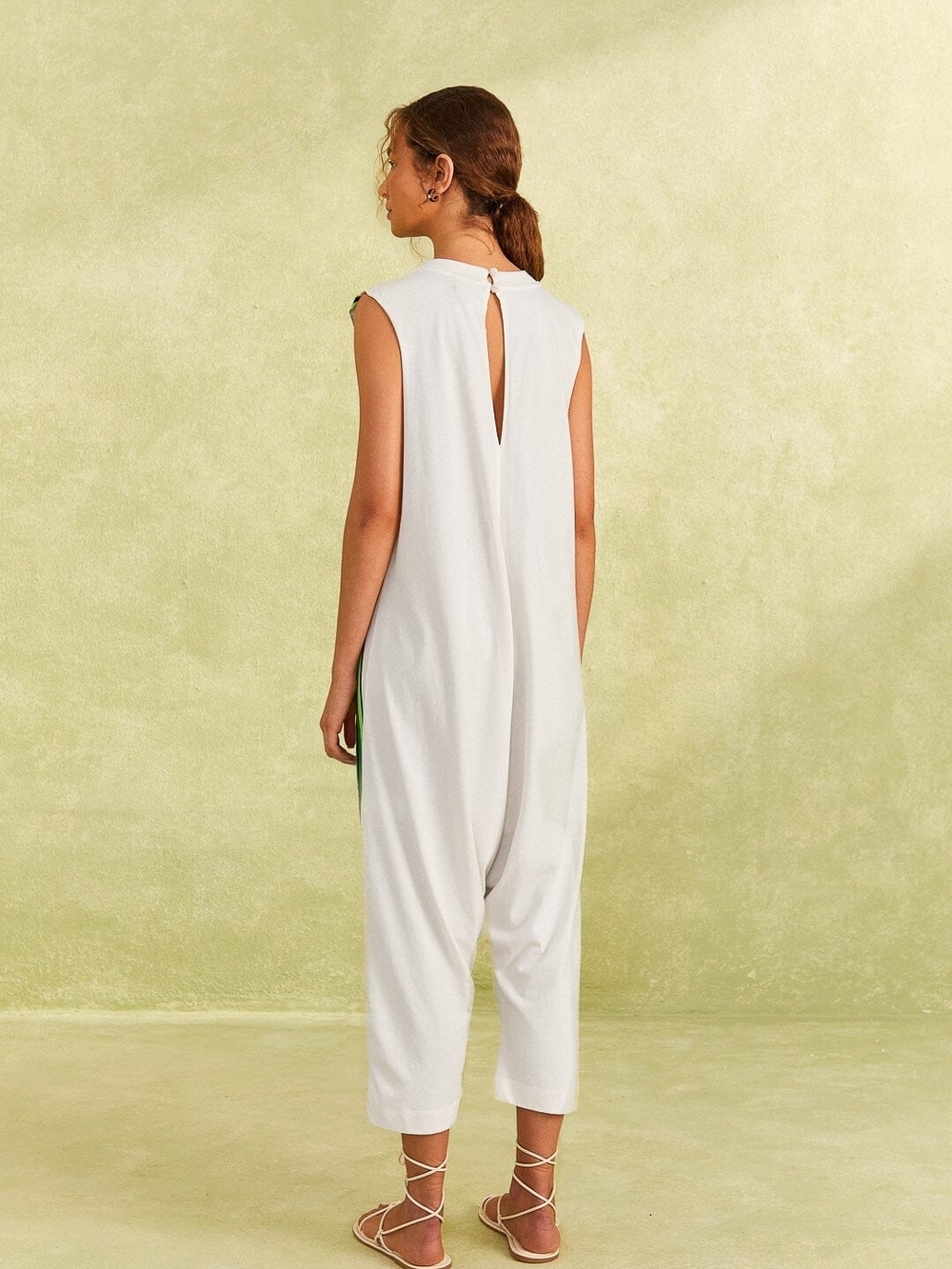 FARM Rio White Tropical Palm Print Sleeveless Jumpsuit - Picture 3 of 4